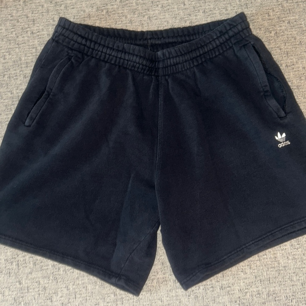 Adidas XL men’s athletic shorts